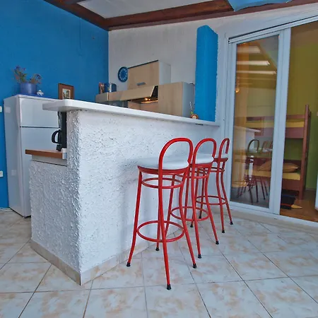 Apartment Mila 1039 *